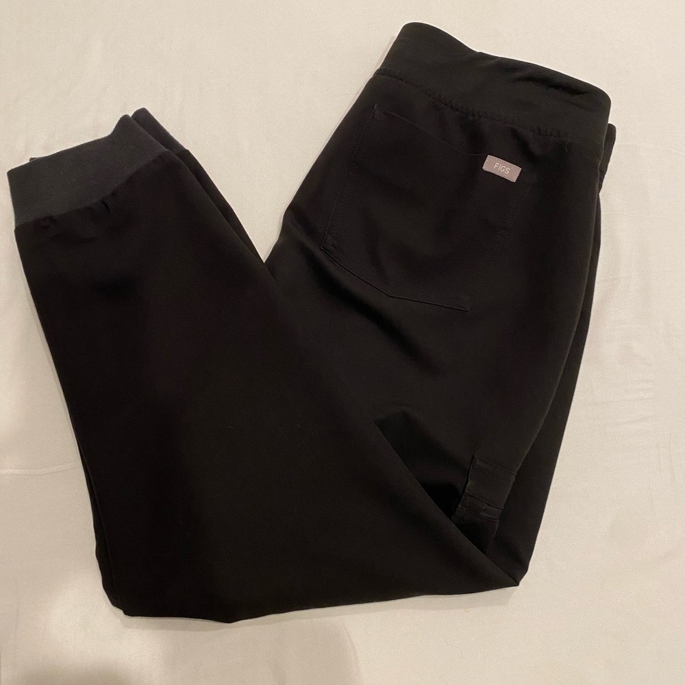 FIGS Zamora Joggers- Black MP